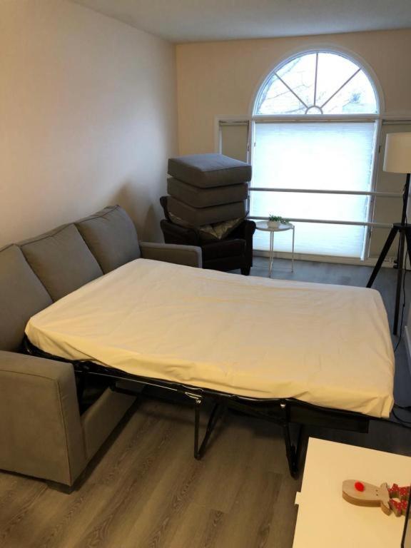 Unit #201 Cozy Mountain View 1Br In Dt Apartman Canmore Kültér fotó